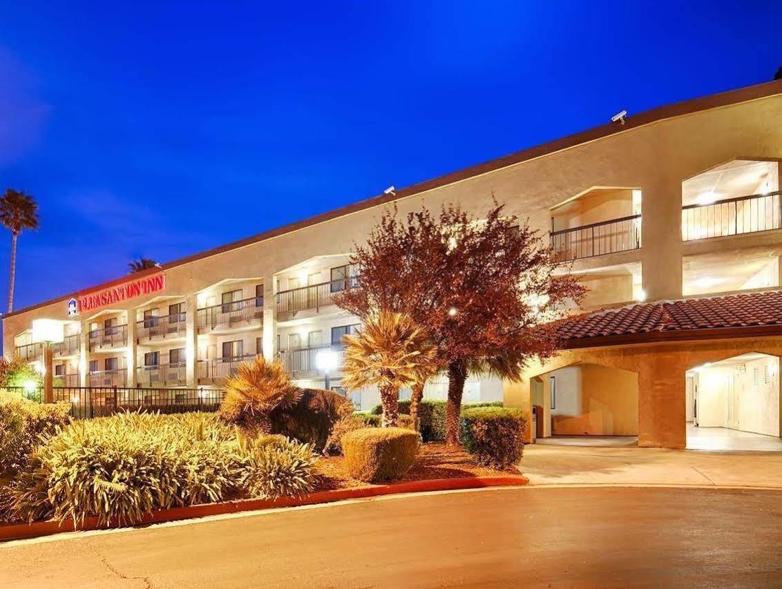 Best Western Plus Pleasanton Inn Exterior foto